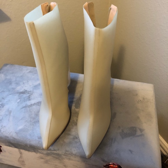 Booties - Picture 3 of 4